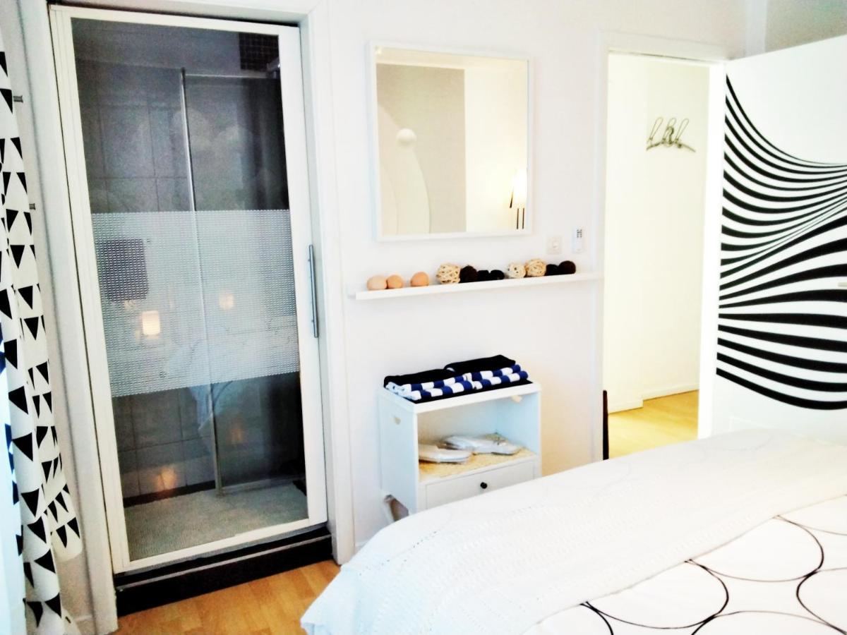 モンス Les Chambourlettes Bed & Breakfast エクステリア 写真